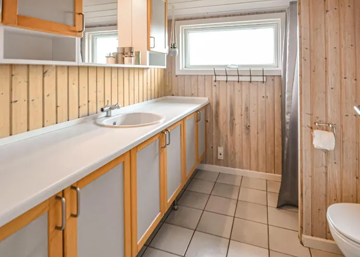 Holiday home Lovely In With Wifi *